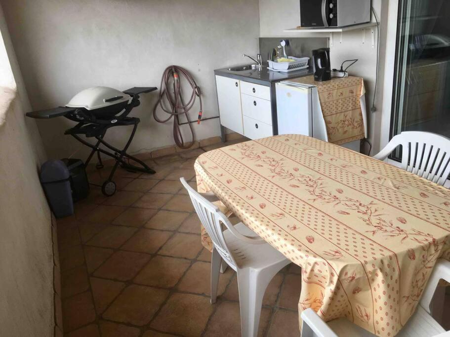 Saint-Thibéry Historic French Townhouse 빌라 외부 사진