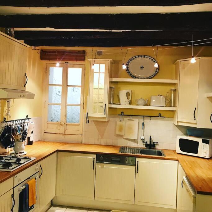 Saint-Thibéry Historic French Townhouse 빌라 외부 사진